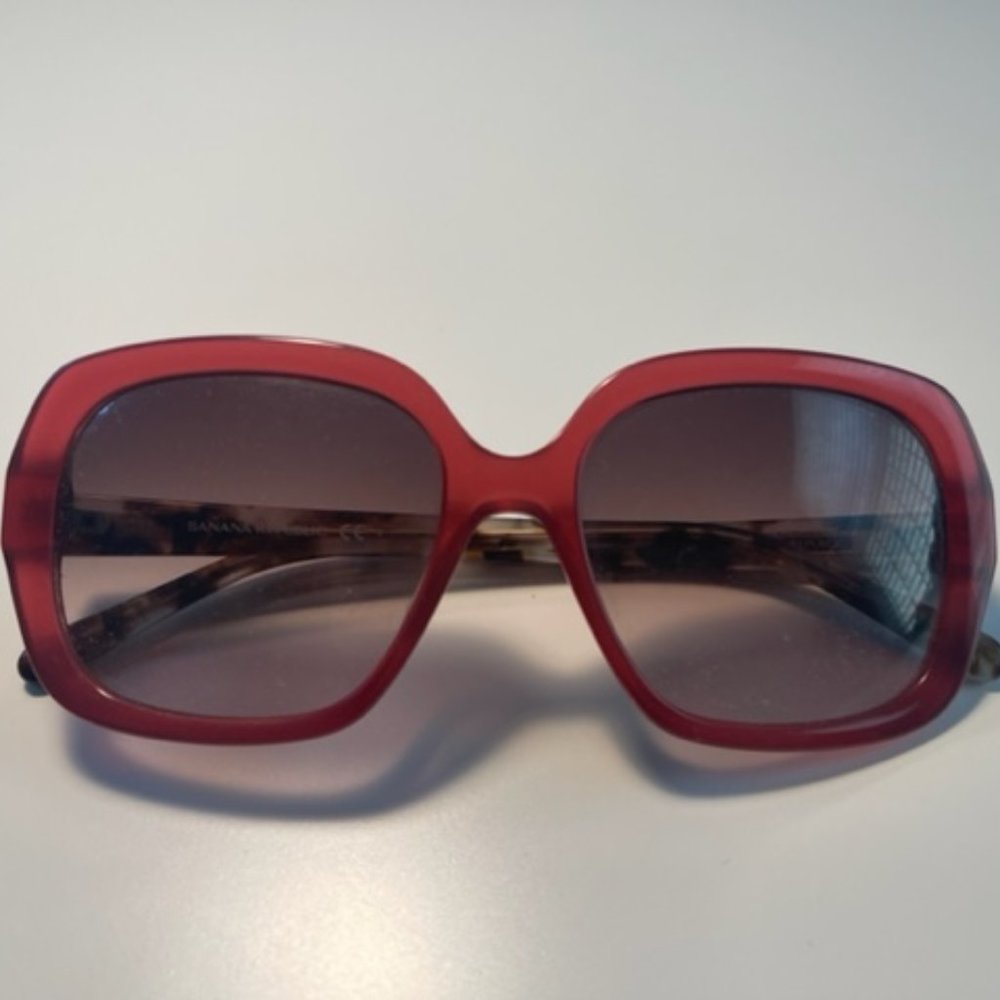 Banana Republic sunglasses